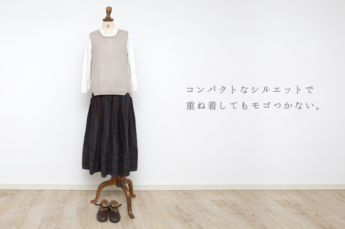 リネンブラウス